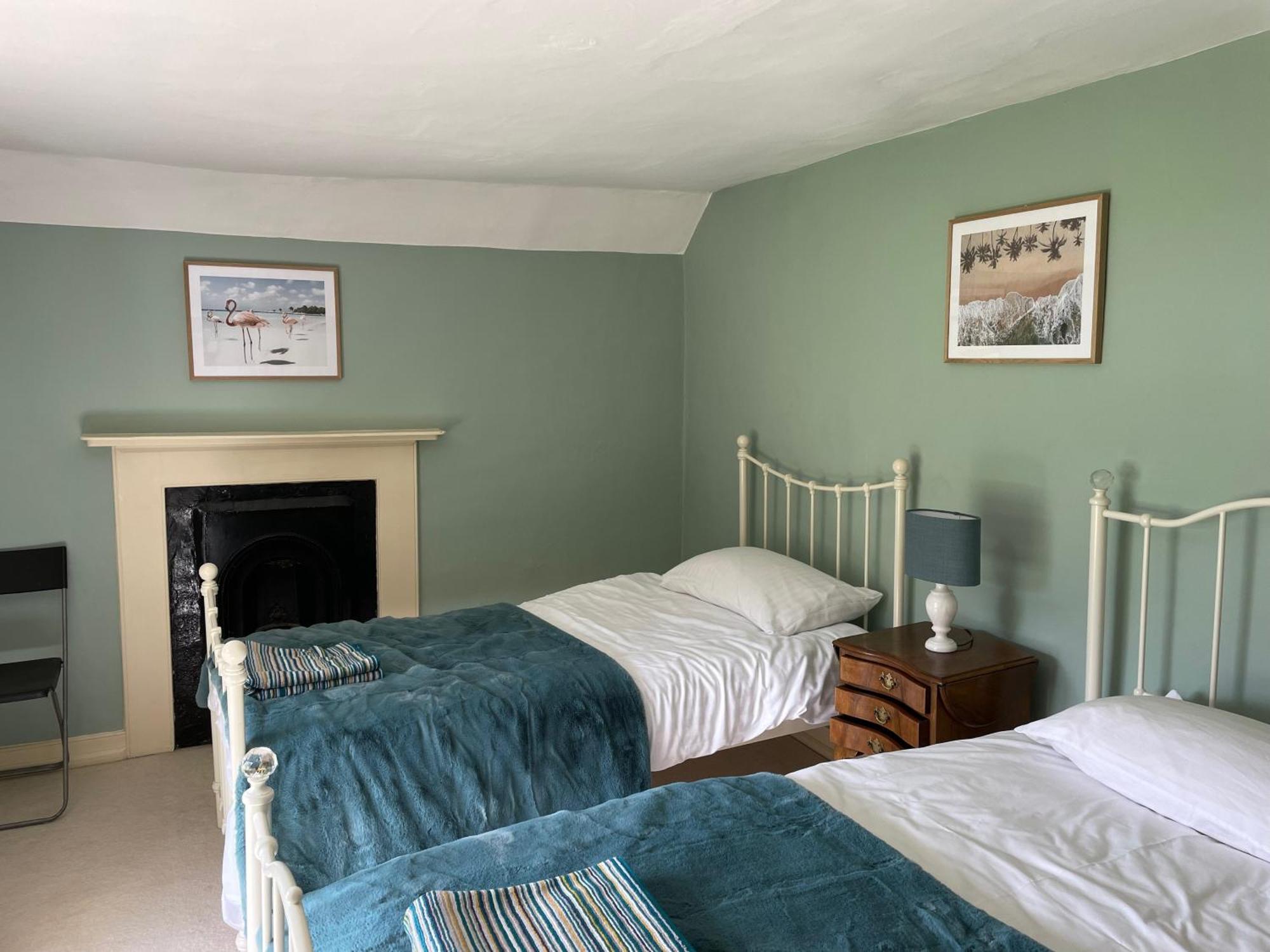 Bartley Mill Farmhouse Wadhurst Bagian luar foto
