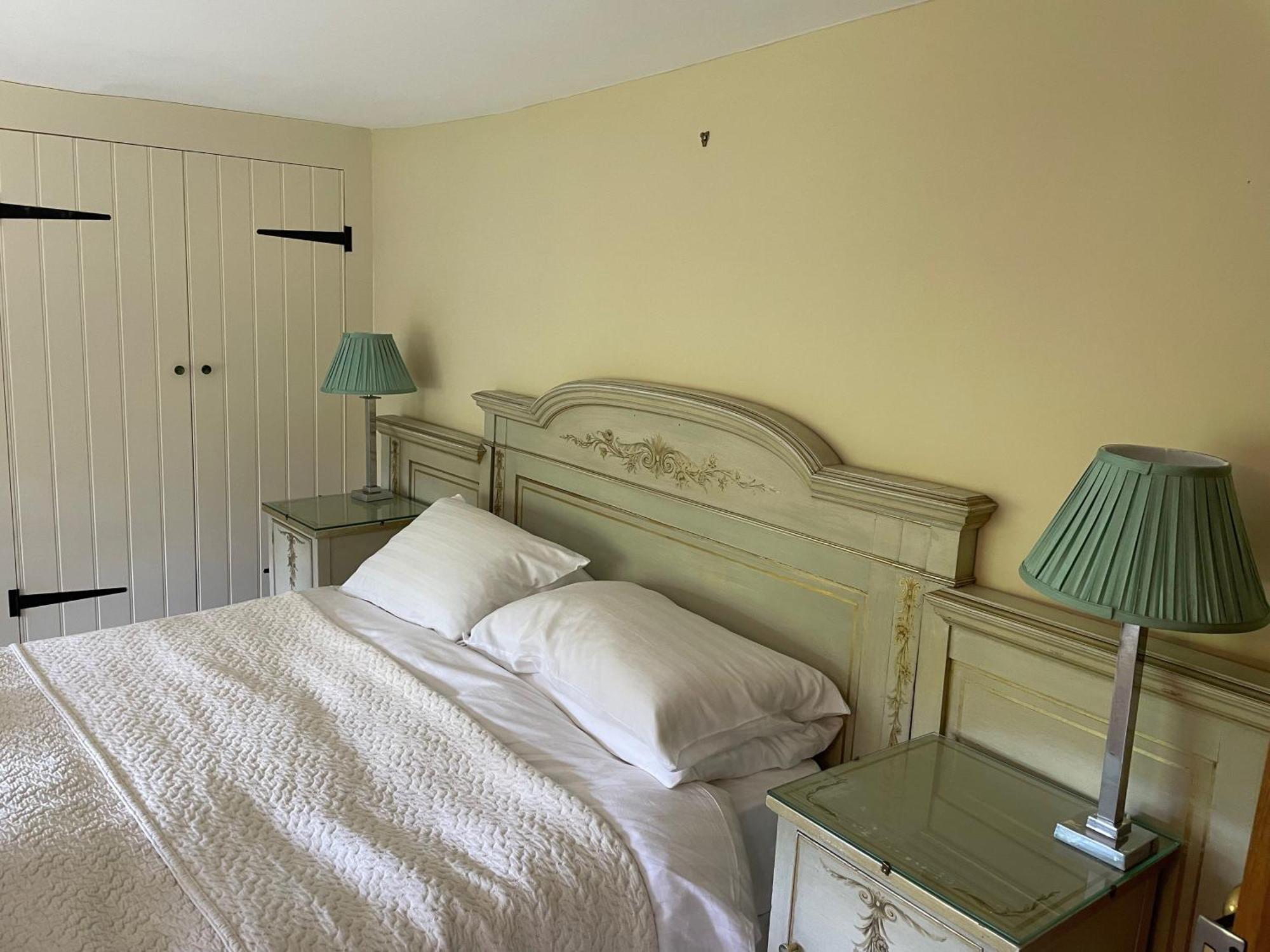 Bartley Mill Farmhouse Wadhurst Bagian luar foto